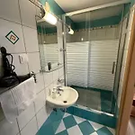Karnat Wycieczka Do Pragi Gratis Przy 6 Noclegach Z Wyzywieniem !!! Sniadania Oraz Obiadokolacje Apartment