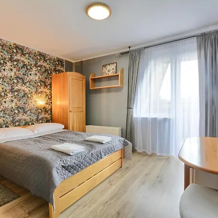 Karnat 1,2 Apartament
