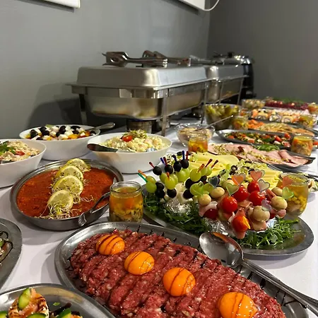 Apartment Karnat 1,2 *