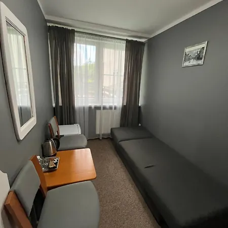 Apartamento Karnat Wycieczka Do Pragi Gratis Przy 6 Noclegach Z Wyzywieniem !!! Sniadania Oraz Obiadokolacje