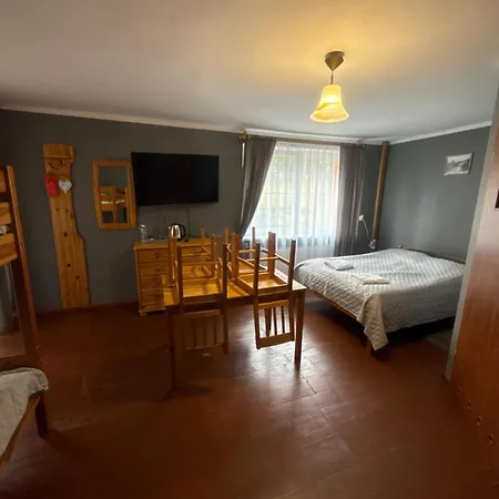 Apartamento Karnat Wycieczka Do Pragi Gratis Przy 6 Noclegach Z Wyzywieniem !!! Sniadania Oraz Obiadokolacje