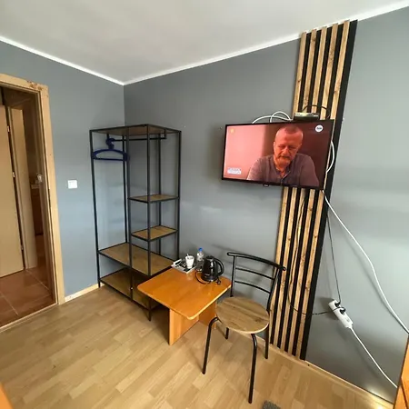 Apartamento Karnat Wycieczka Do Pragi Gratis Przy 6 Noclegach Z Wyzywieniem !!! Sniadania Oraz Obiadokolacje