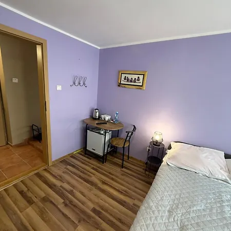Karnat 1,2 *