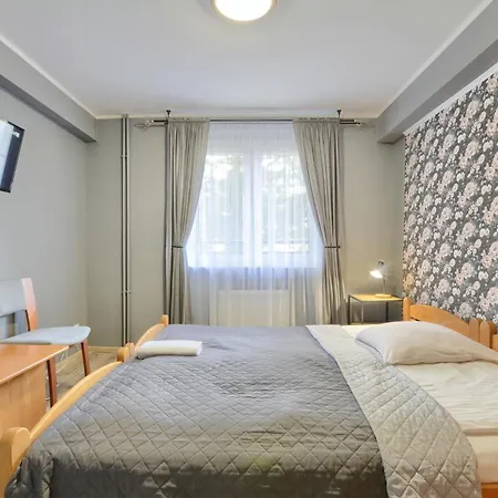 Apartamento Karnat Wycieczka Do Pragi Gratis Przy 6 Noclegach Z Wyzywieniem !!! Sniadania Oraz Obiadokolacje Karpacz