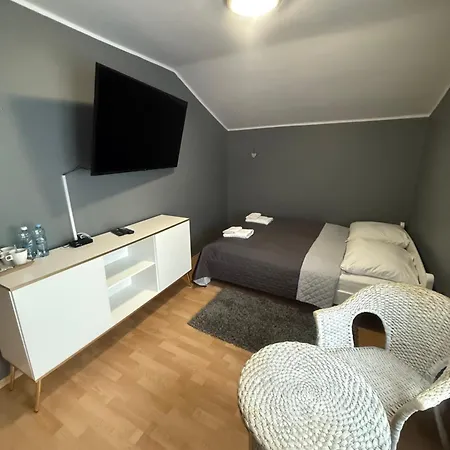 Apartamento Karnat Wycieczka Do Pragi Gratis Przy 6 Noclegach Z Wyzywieniem !!! Sniadania Oraz Obiadokolacje Karpacz